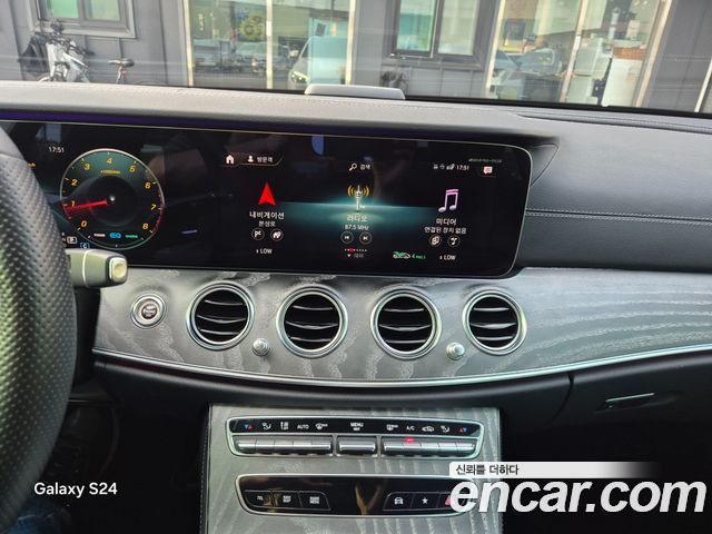 Mercedes-Benz E-Class (W213) E350 4MATIC AMG Line 2021 — фото 18