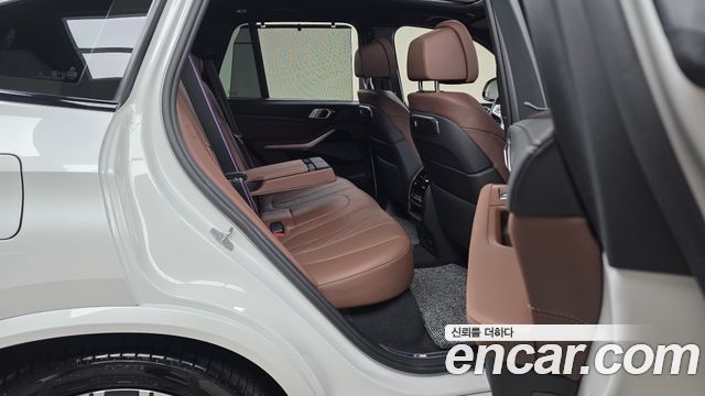 BMW X5 (G05) xDrive 50e M Sport 2025 — фото 11