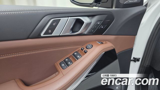 BMW X5 (G05) xDrive 50e M Sport 2025 — фото 29
