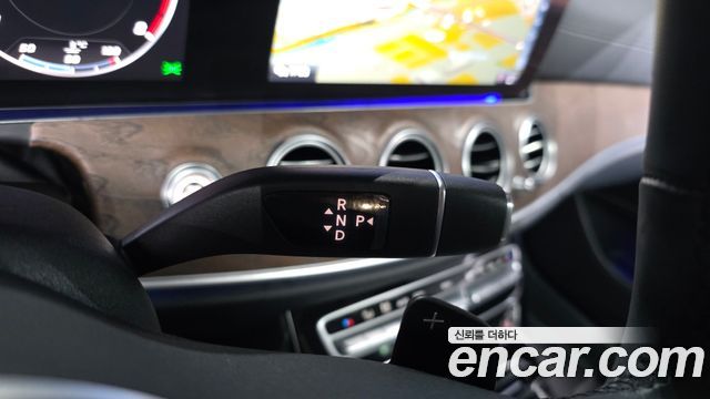 Mercedes-Benz E-Class (W213) E300 4MATIC Exclusive 2019 — фото 9