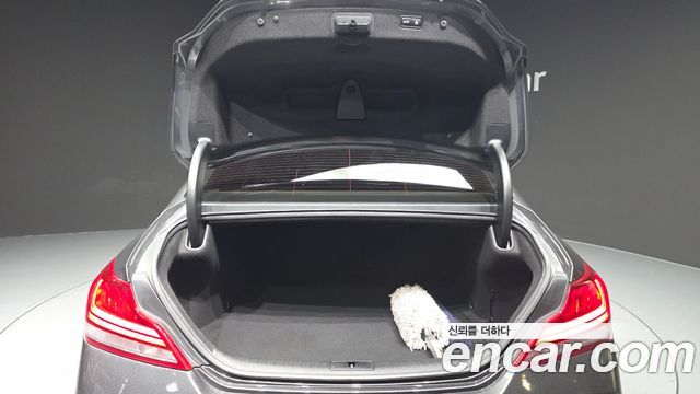 Genesis G70 2.0T Elite 2019 — фото 20