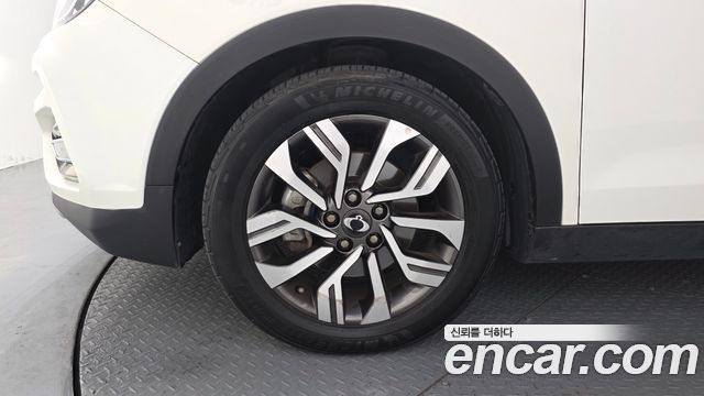 KG Mobility (SsangYong) Tivoli Armor Diesel Gear Edition 2WD 2018 — фото 5