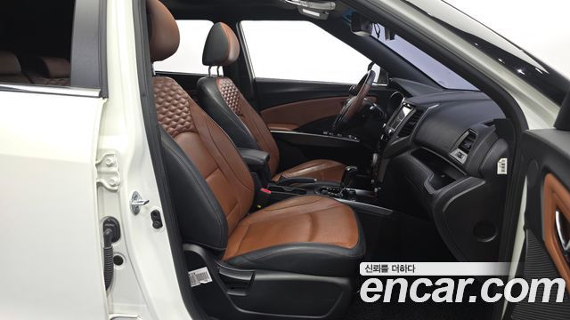 KG Mobility (SsangYong) Tivoli Armor Diesel Gear Edition 2WD 2018 — фото 11