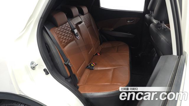 KG Mobility (SsangYong) Tivoli Armor Diesel Gear Edition 2WD 2018 — фото 12