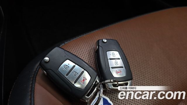 KG Mobility (SsangYong) Tivoli Armor Diesel Gear Edition 2WD 2018 — фото 18