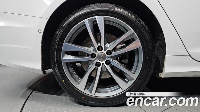 Audi A6 (C8) 45 TDI Quattro Premium 2020 — фото 5
