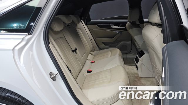 Audi A6 (C8) 45 TDI Quattro Premium 2020 — фото 12