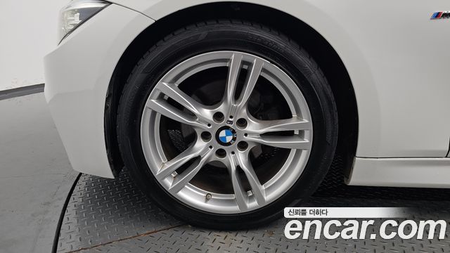 BMW 3 Series (F30) 330i M Sport Shadow 2018 — фото 5
