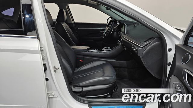 Hyundai Sonata (DN8) 2.0 Premium Plus 2023 — фото 32