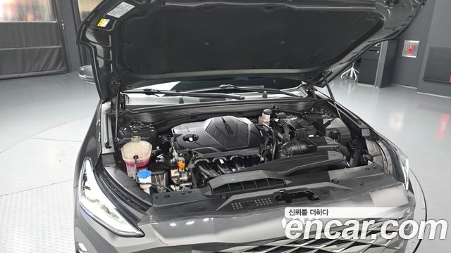 Kia K8 2.5 Gasoline 2WD Noblesse 2023 — фото 6