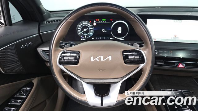 Kia K8 2.5 Gasoline 2WD Noblesse 2023 — фото 13