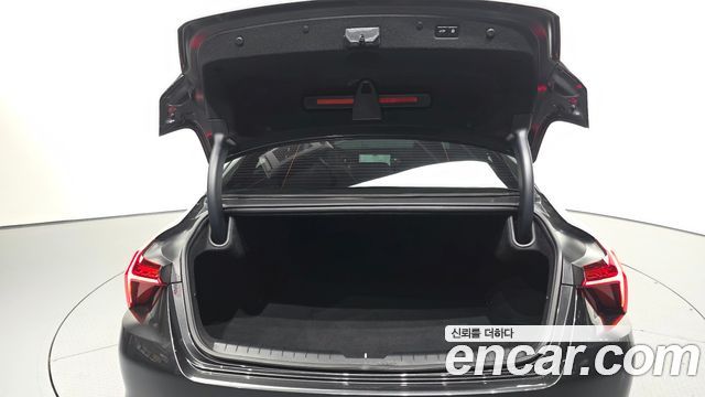 Kia K8 2.5 Gasoline 2WD Noblesse 2023 — фото 20