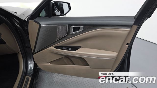 Kia K8 2.5 Gasoline 2WD Noblesse 2023 — фото 24