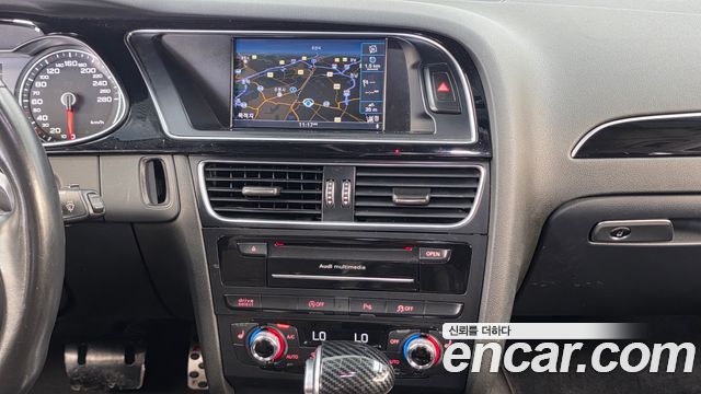 Audi A4 30 TDI Limited Edition B8 2016 — фото 18