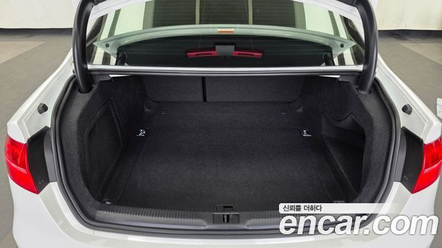 Audi A4 30 TDI Limited Edition B8 2016 — фото 24