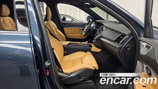 Volvo XC90 (II) B6 Inscription 2022 — фото 11