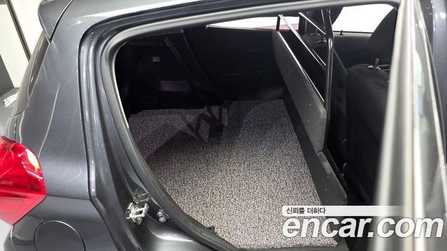 Chevrolet Spark Van 2020 — фото 12