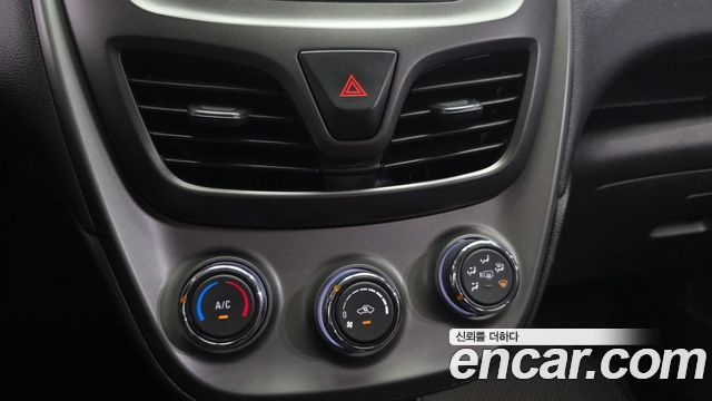 Chevrolet Spark Van 2020 — фото 17