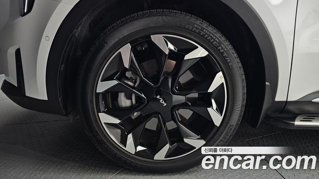Kia Sorento (IV) Gasoline 2.5T 2WD Signature 2024 — фото 5