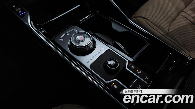 Kia Sorento (IV) Gasoline 2.5T 2WD Signature 2024 — фото 9