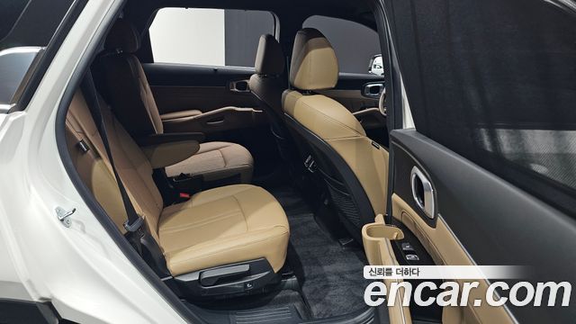 Kia Sorento (IV) Gasoline 2.5T 2WD Signature 2024 — фото 12
