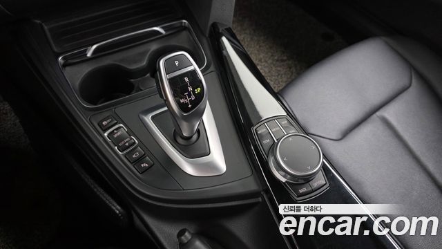BMW 4 Series (F32) 420i Gran Coupe Special Edition 2020 — фото 9