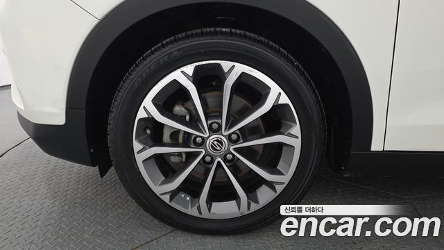 KG Mobility (SsangYong) Tivoli Armor VX 2WD 2018 — фото 5