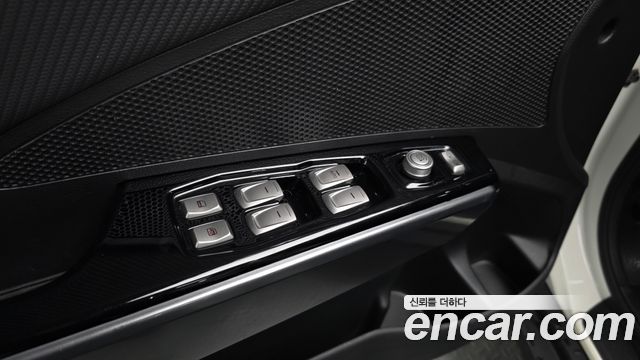 KG Mobility (SsangYong) Tivoli Armor VX 2WD 2018 — фото 29