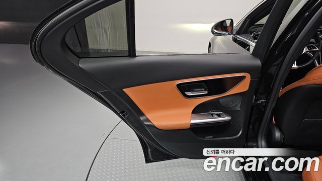 Mercedes-Benz C-Class (W206) C200 Avantgarde 2023 — фото 31