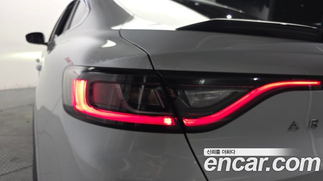 Renault Korea Arkana 1.6 GTe Iconic 2025 — фото 23