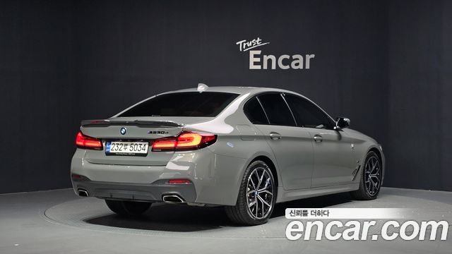BMW 5 Series (G30) 530e M Sport 2021 — фото 2