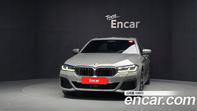 BMW 5 Series (G30) 530e M Sport 2021 — фото 3