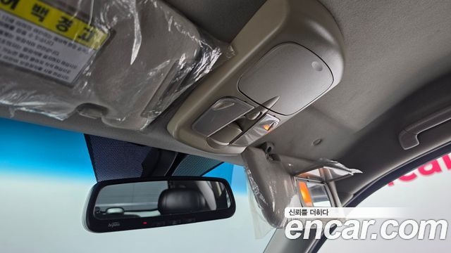 KG Mobility (SsangYong) Rexton W 2.2 4WD RX7 Luxury 2016 — фото 18