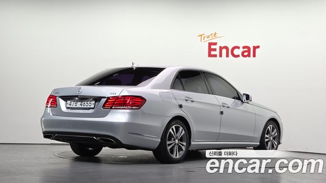 Mercedes-Benz E-Class (W212) E220 CDI Avantgarde 2016 — фото 2