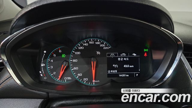 Chevrolet Trax 1.6 Diesel Premier 2018 — фото 8