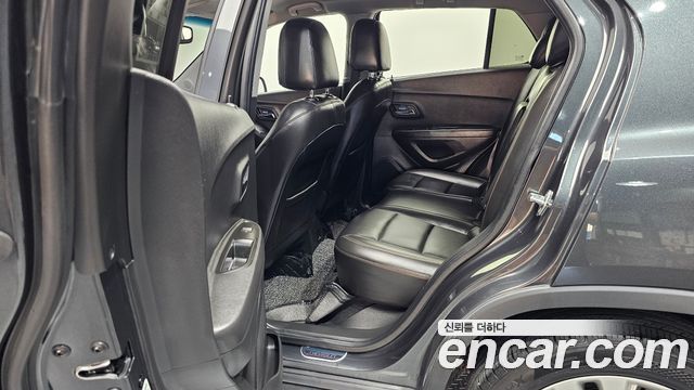 Chevrolet Trax 1.6 Diesel Premier 2018 — фото 26