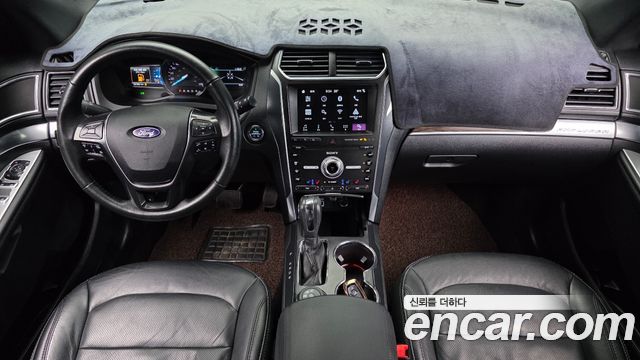 Ford Explorer 2.3 Limited 4WD 5th 2019 — фото 7