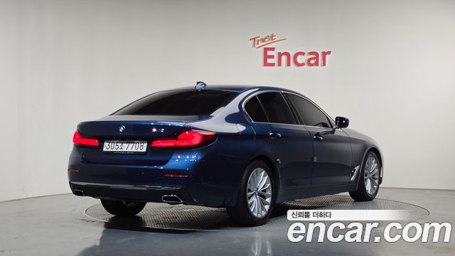 BMW 5 Series (G30) 520i Luxury 2021 — фото 2