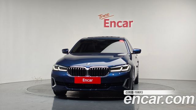 BMW 5 Series (G30) 520i Luxury 2021 — фото 3