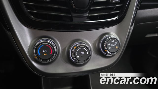 Chevrolet Spark Premier 2019 — фото 19