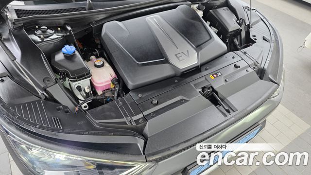 Kia EV6 Long Range Air 2023 — фото 6
