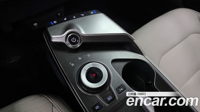 Kia EV6 Long Range Air 2023 — фото 9