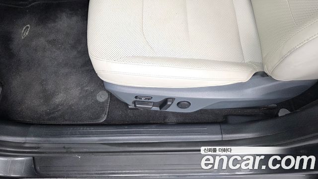 Kia EV6 Long Range Air 2023 — фото 31