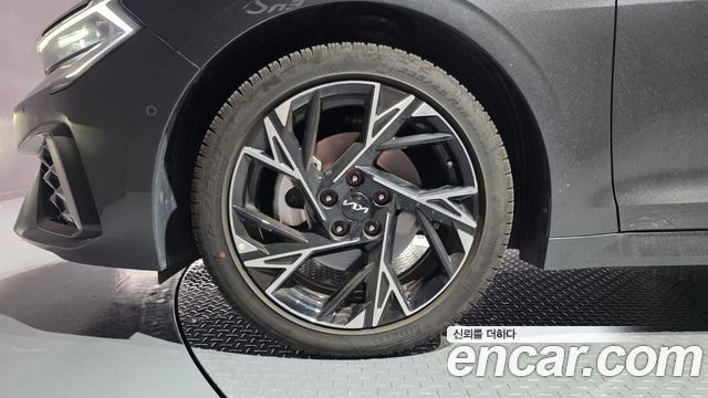 Kia K5 (III) 2.0 Signature 2025 — фото 5