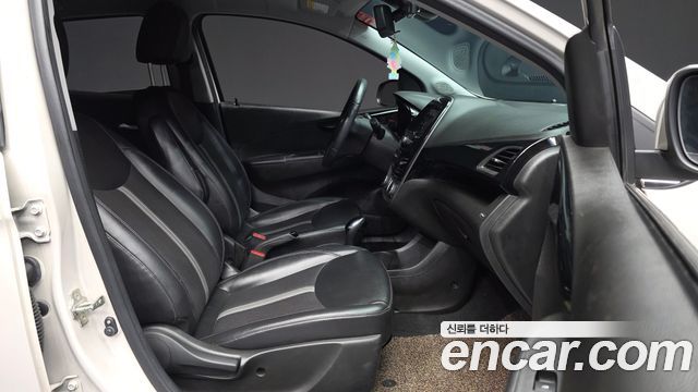 Chevrolet Spark Premier 2019 — фото 11