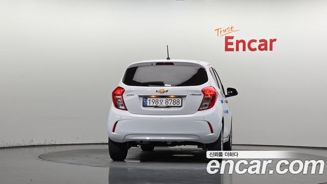 Chevrolet Spark Premier 2022 — фото 4
