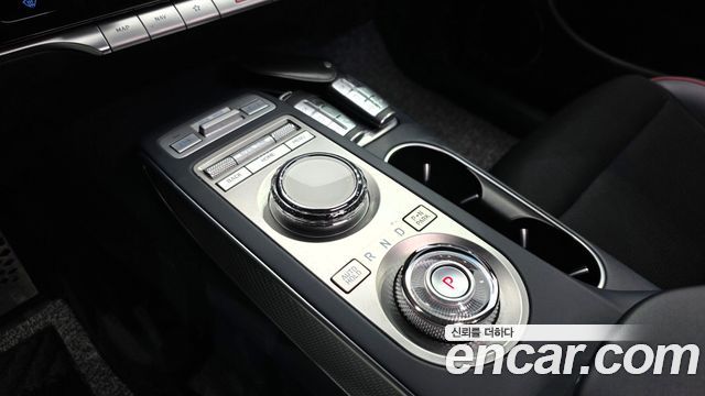 Genesis GV70 2.5T Gasoline 2WD 2022 — фото 9