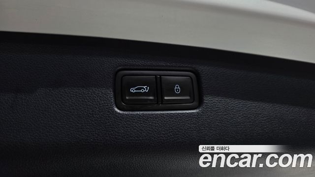 Genesis GV70 2.5T Gasoline 2WD 2022 — фото 19