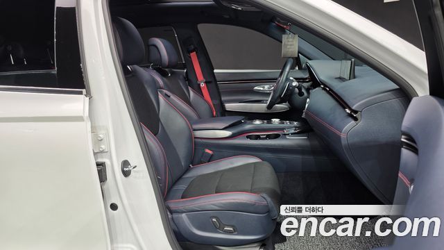 Genesis GV70 2.5T Gasoline 2WD 2022 — фото 26