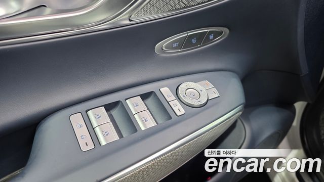 Genesis GV70 2.5T Gasoline 2WD 2022 — фото 28